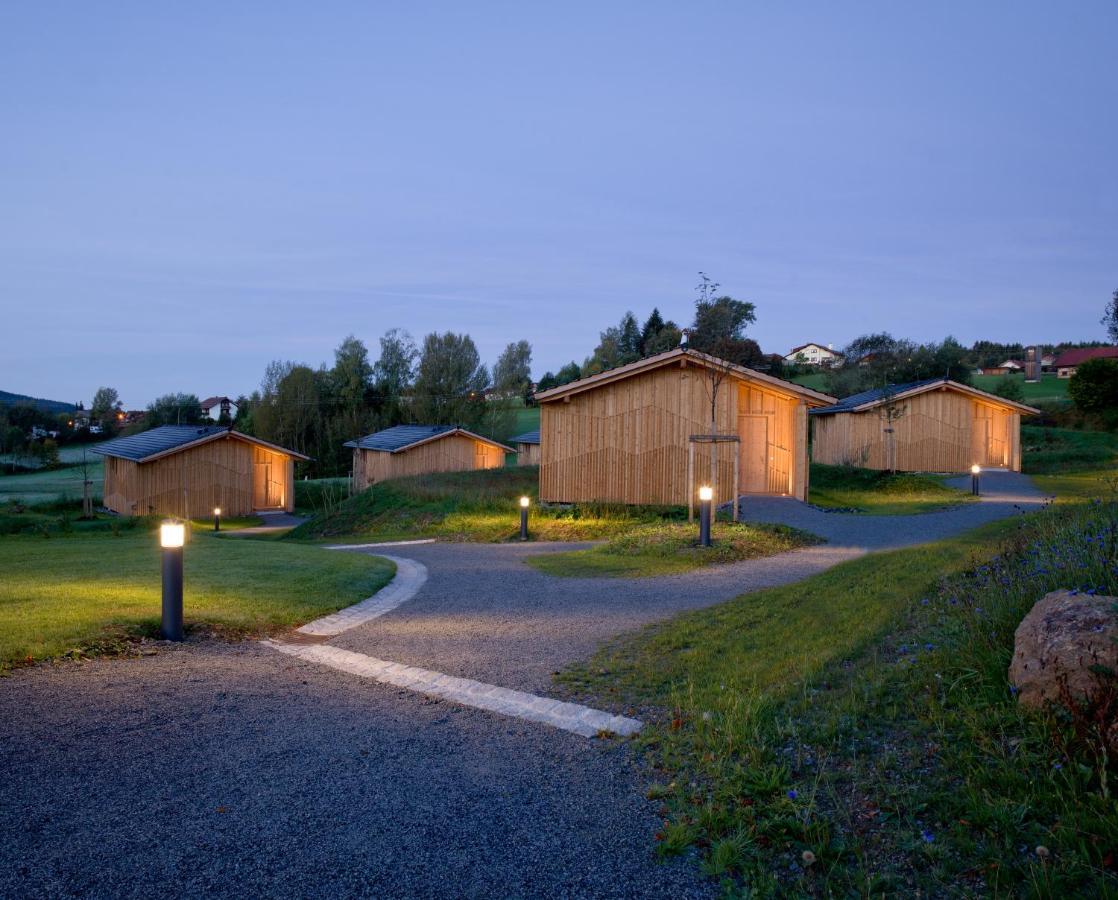 Naturhotel & Chalets Euler Neuschönau エクステリア 写真