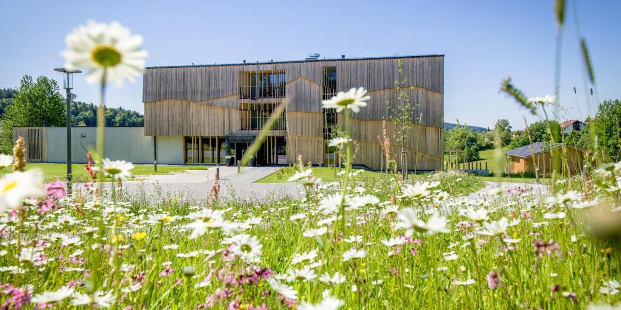 Naturhotel & Chalets Euler Neuschönau エクステリア 写真