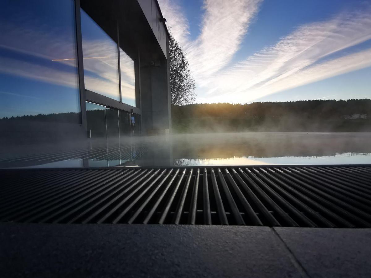 Naturhotel & Chalets Euler Neuschönau エクステリア 写真